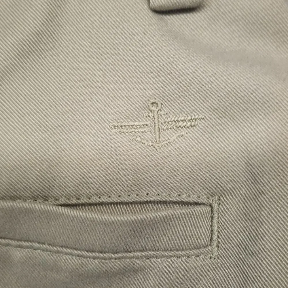 Dockers Classic Fit Khaki Pants Mens 34x32 Beige Flat Front Casual Chinos